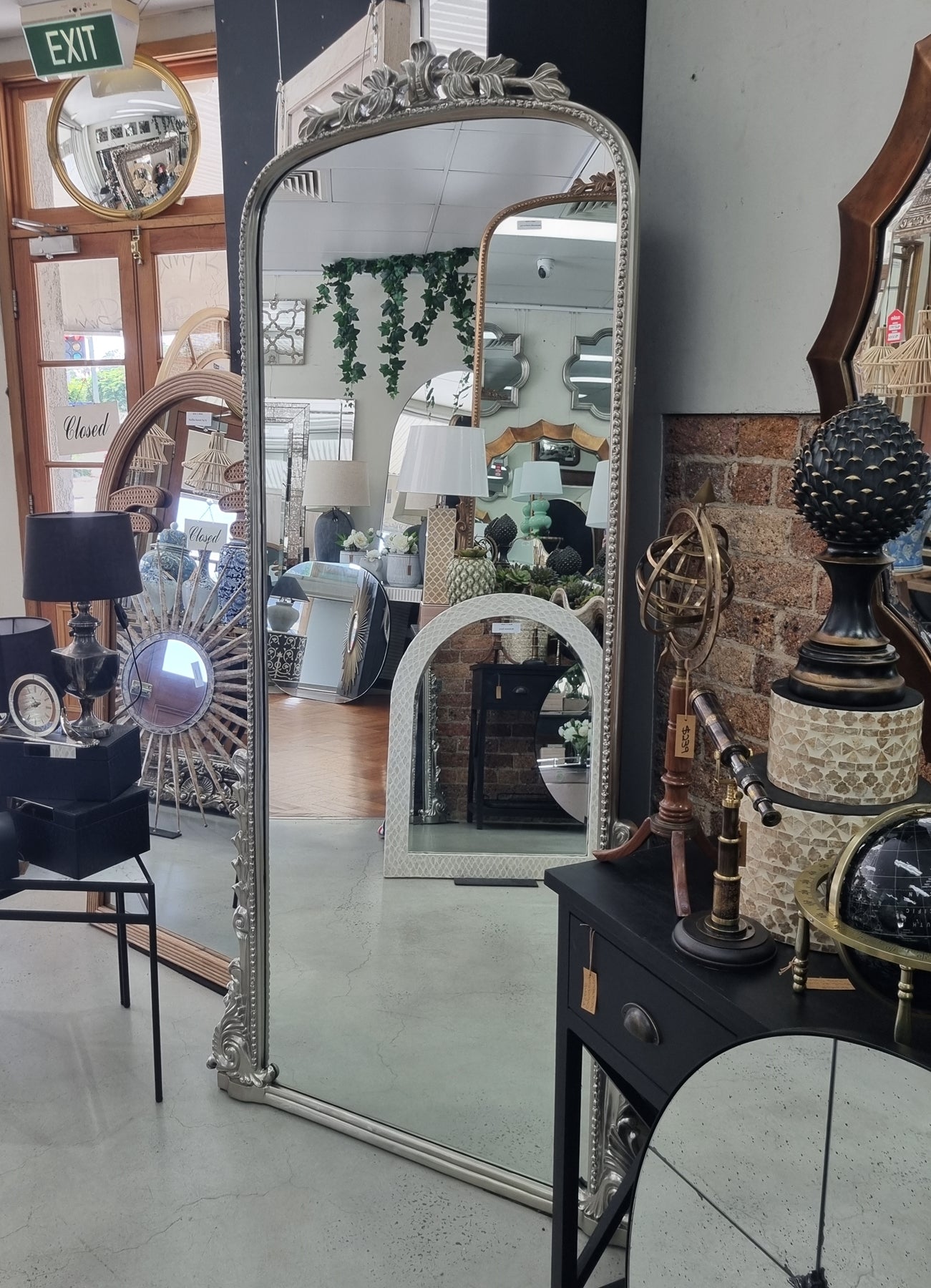 Blacksmith Bright Silver Leaner Reflect Mirrors