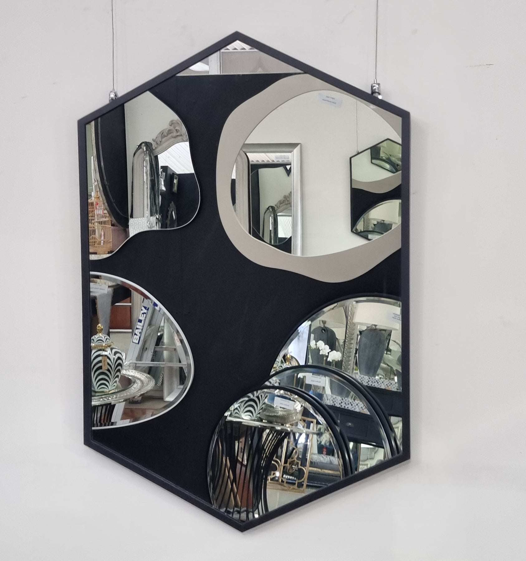 Flint â Reflect Mirrors