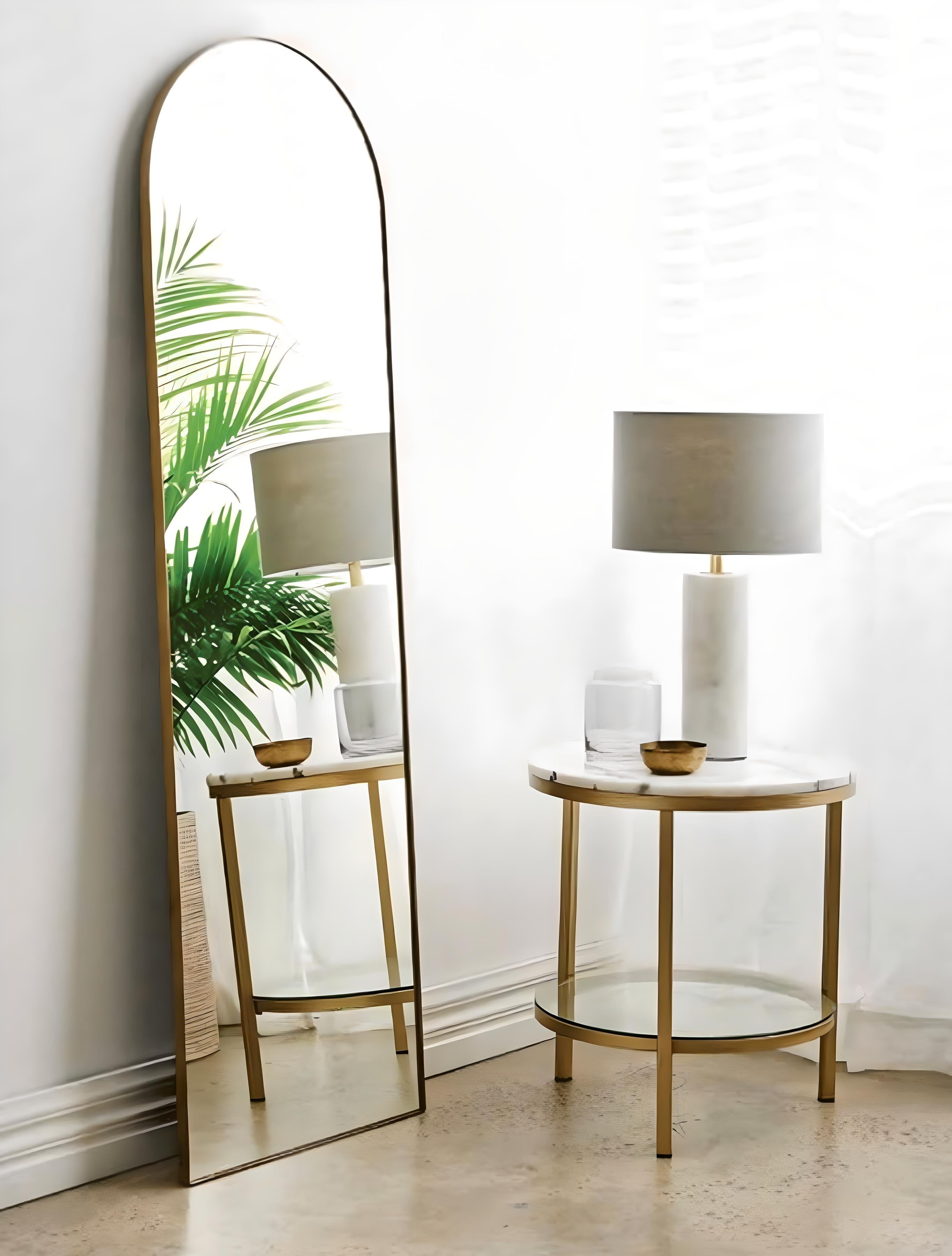 Leaner Mirror – Reflect Mirrors