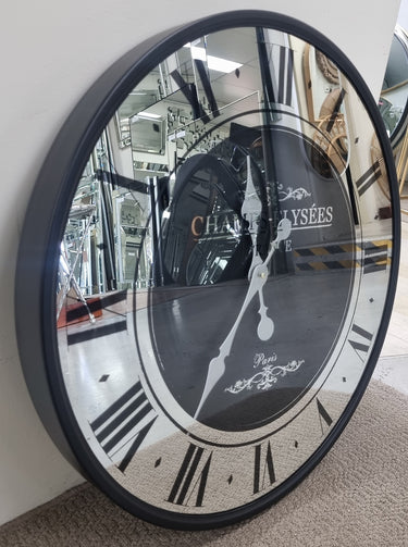 Champs -Elysees Clock